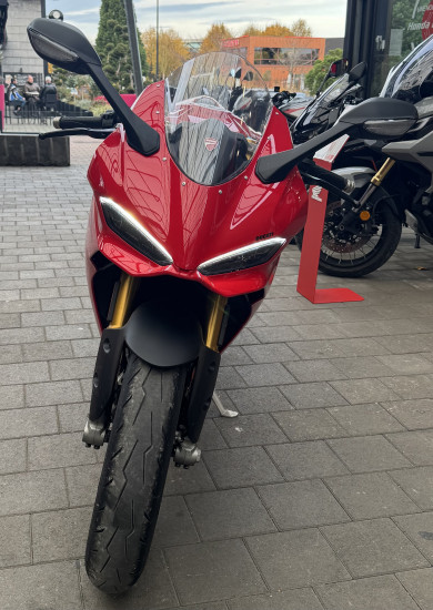 DUCATI Panigale V2S - VALENCIENNES