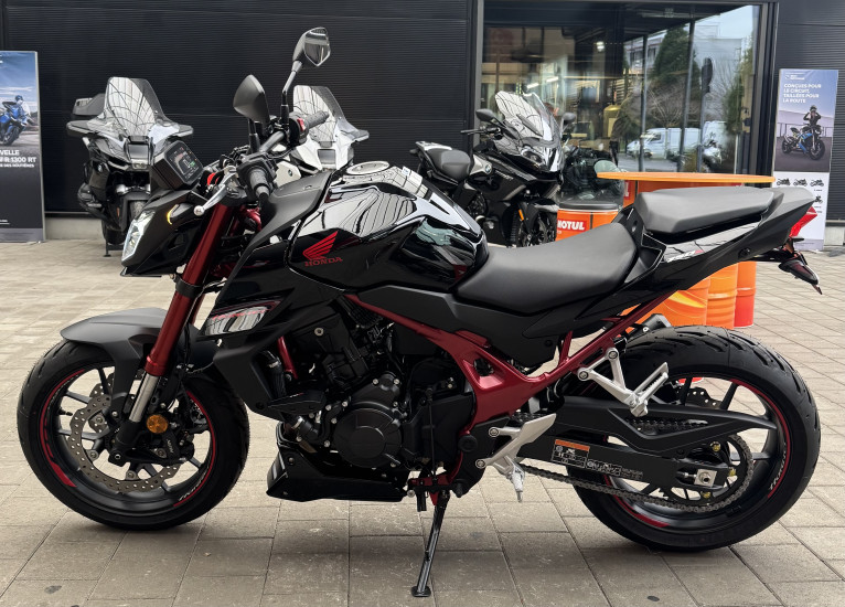 Honda CB750 Hornet Noir A2 - VALENCIENNES