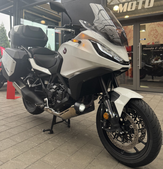 Honda NT1100 DCT Blanche - VALENCIENNES